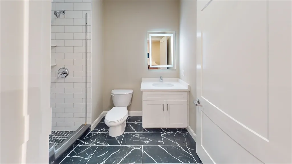 2 bed, 1 bath apartment for rent at 100 Revere Unit 502, Revere Beach — photo 7 of 8