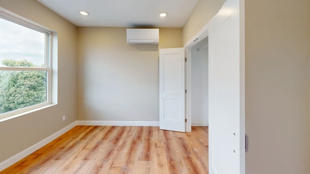 2 bed, 1 bath apartment for rent at 100 Revere Unit 502, Revere Beach — photo 3 of 8