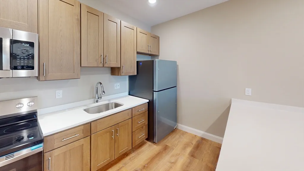 2 bed, 1 bath apartment for rent at 100 Revere Unit 502, Revere Beach — photo 2 of 8