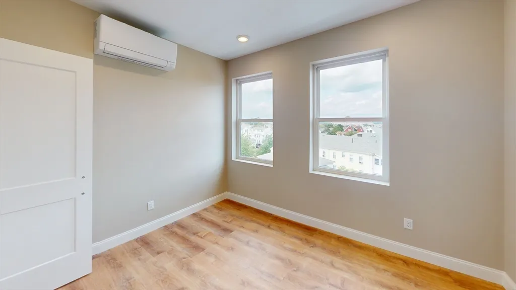 2 bed, 1 bath apartment for rent at 100 Revere Unit 503, Revere Beach — photo 6 of 8