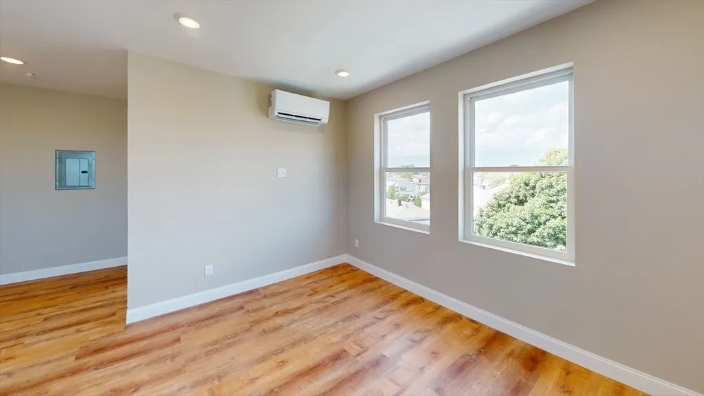 2 bed, 1 bath apartment for rent at 100 Revere Unit 505, Revere Beach — photo 4 of 11