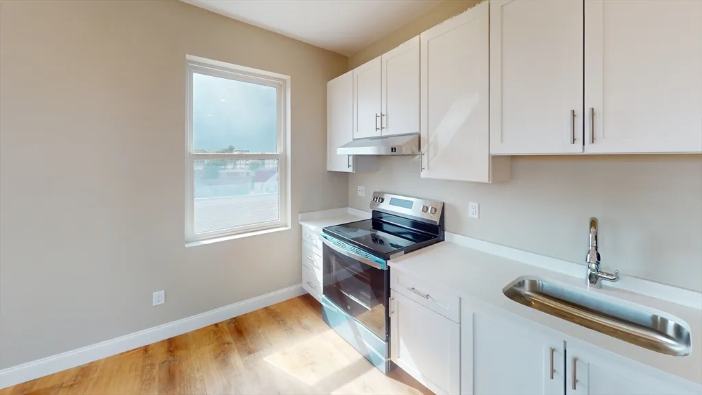 2 bed, 1 bath apartment for rent at 100 Revere Unit 508, Revere Beach — photo 2 of 11