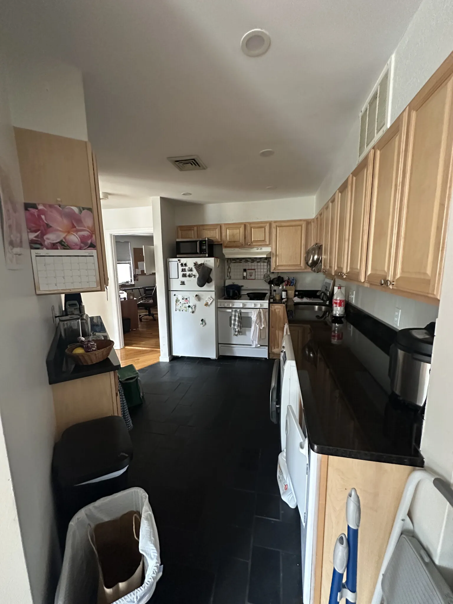 2 bed, 2 bath apartment for rent at 100 Riverway Unit 4, Longwood — photo 3 of 17