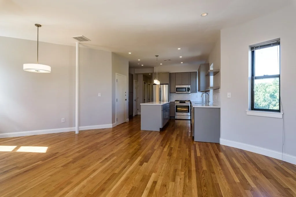 2 bed, 1 bath apartment for rent at 100 Riverway Unit 7, Fenway — photo 8 of 19