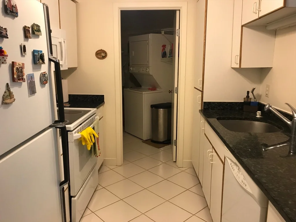2 bed, 2 bath apartment for rent at 100 Rosemary Way Unit 223, Needham — photo 10 of 12