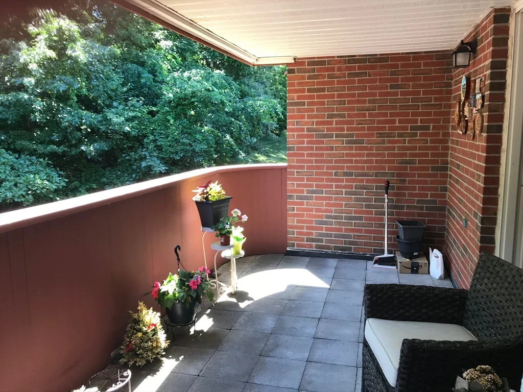 2 bed, 2 bath apartment for rent at 100 Rosemary Way Unit 223, Needham — photo 8 of 12