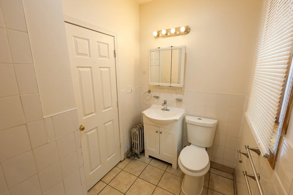 2 bed, 1 bath apartment for rent at 100 Seaver St Unit 12A, Roxbury — photo 11 of 17