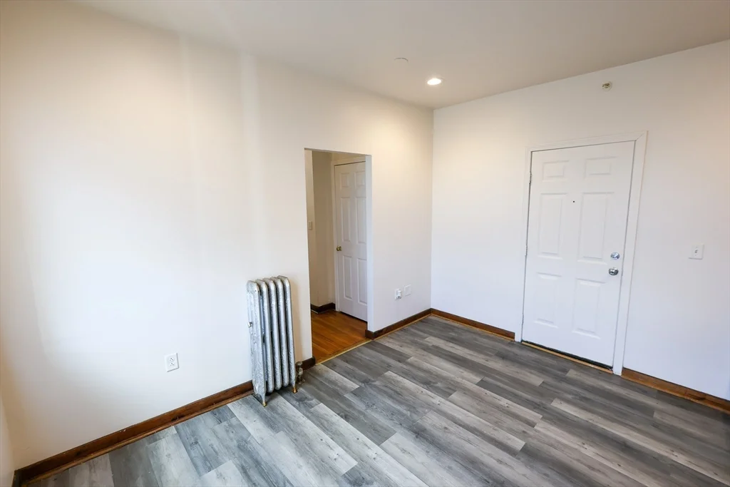 2 bed, 1 bath apartment for rent at 100 Seaver St Unit 12A, Roxbury — photo 3 of 17