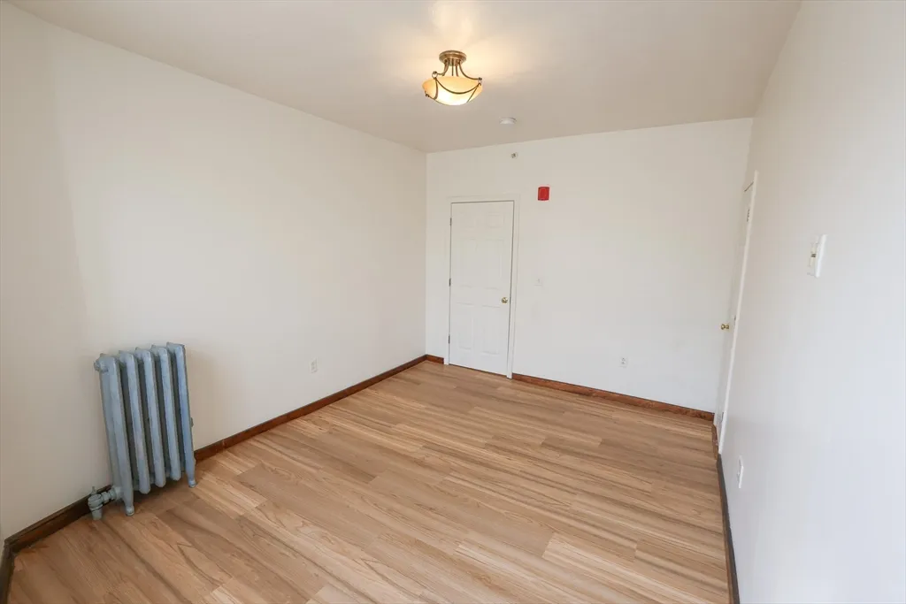 3 bed, 1 bath apartment for rent at 100 Seaver St Unit 12B, Roxbury — photo 18 of 20