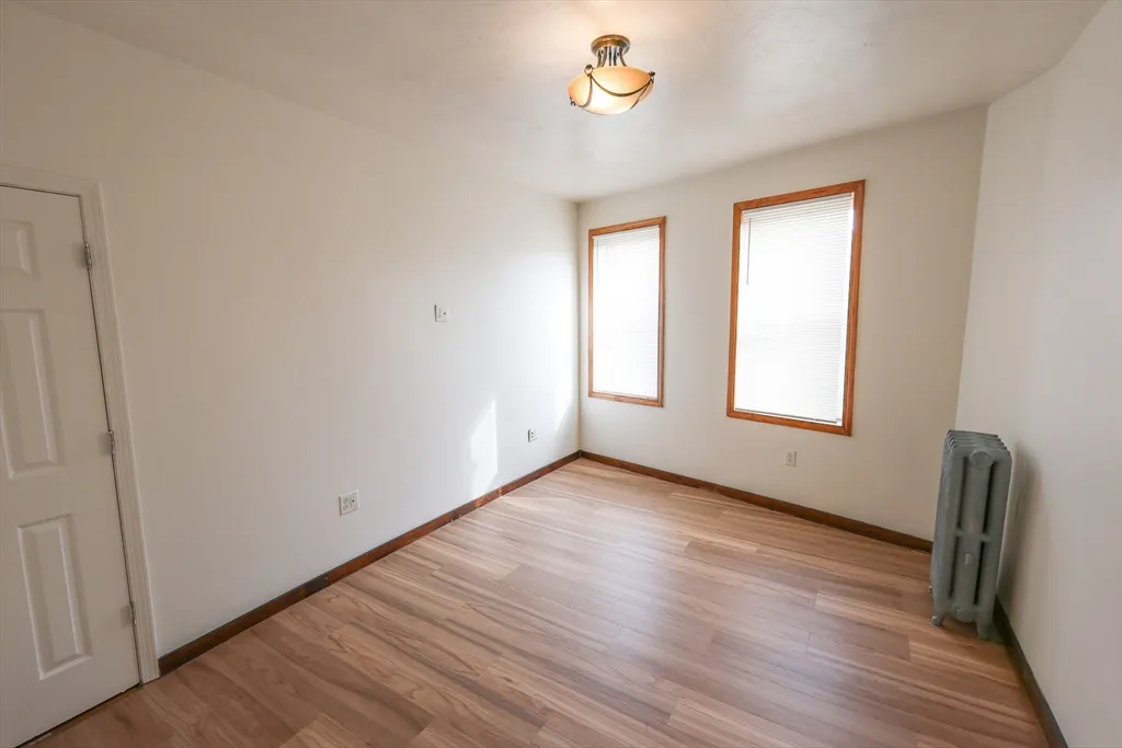 3 bed, 1 bath apartment for rent at 100 Seaver St Unit 12B, Roxbury — photo 16 of 20
