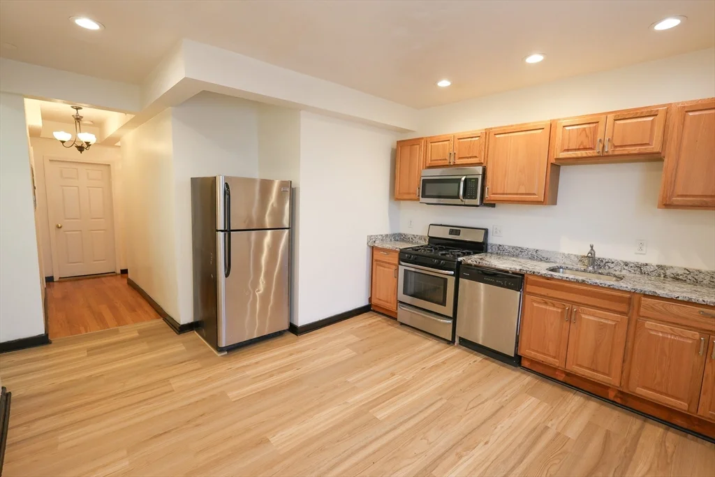 1 bed, 1 bath apartment for rent at 100 Seaver St Unit 15, Dorchester — photo 1 of 11