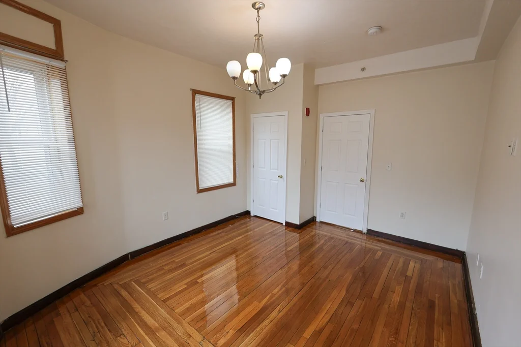 4 bed, 2 bath apartment for rent at 100 Seaver St Unit 2, Dorchester — photo 5 of 18