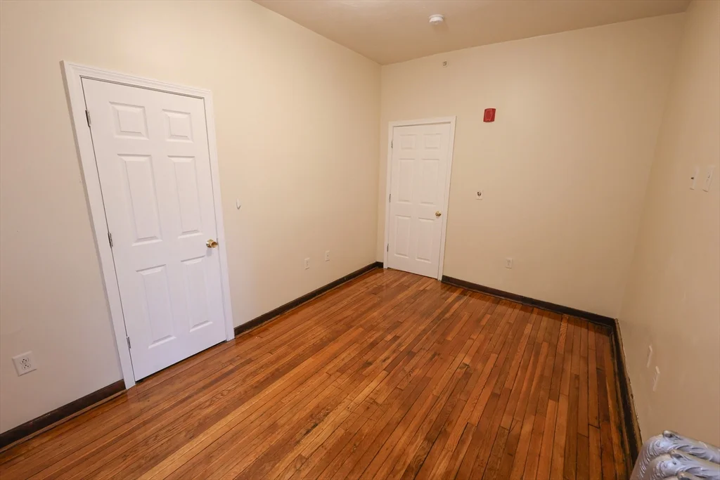 4 bed, 2 bath apartment for rent at 100 Seaver St Unit 2, Dorchester — photo 14 of 18
