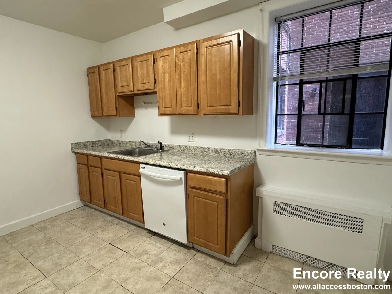 2 bed, 1 bath apartment for rent at 100 Sewall Ave Unit A, Brookline — photo 2 of 14