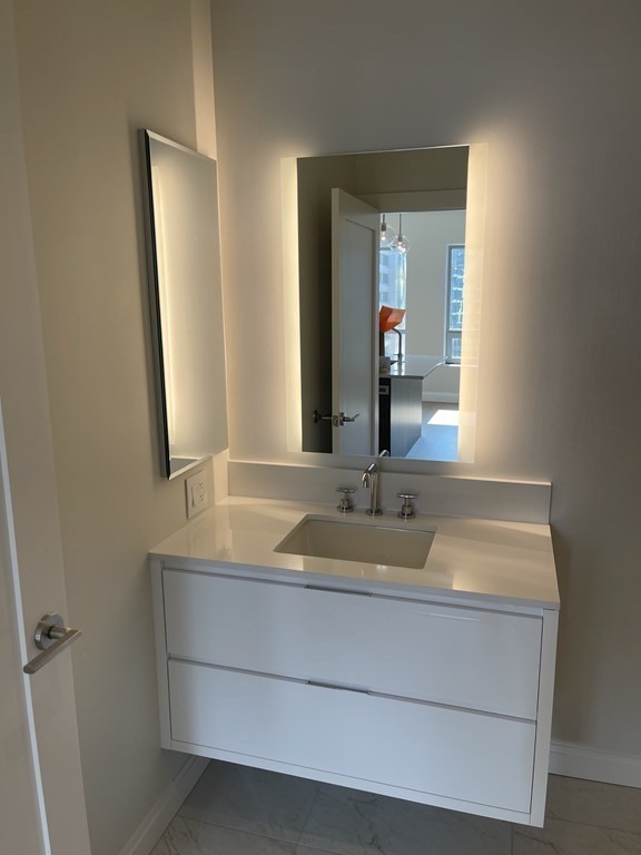 1 bed, 1 bath apartment for rent at 100 Shawmut Ave Unit 711, South End — photo 7 of 13
