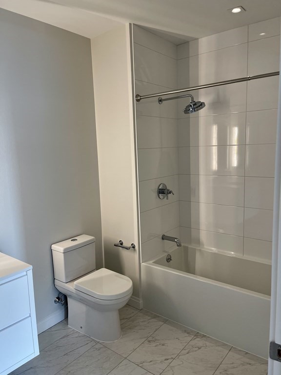 1 bed, 1 bath apartment for rent at 100 Shawmut Ave Unit 711, South End — photo 6 of 13