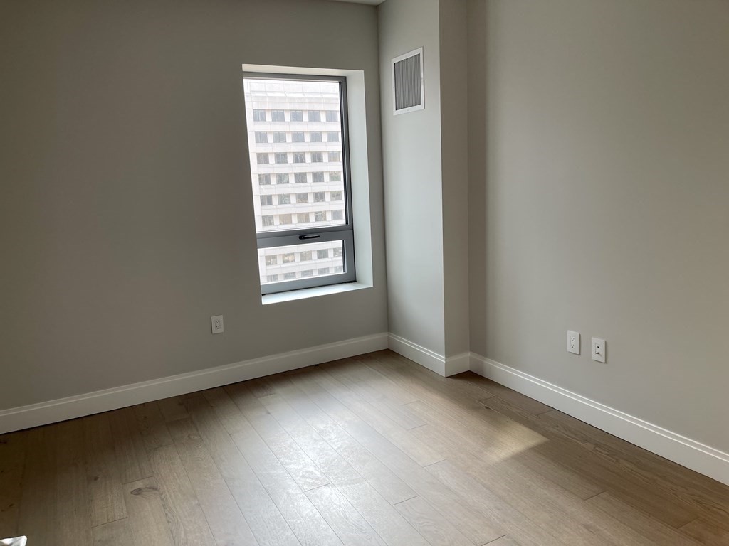 1 bed, 1 bath apartment for rent at 100 Shawmut Ave Unit 711, South End — photo 5 of 13