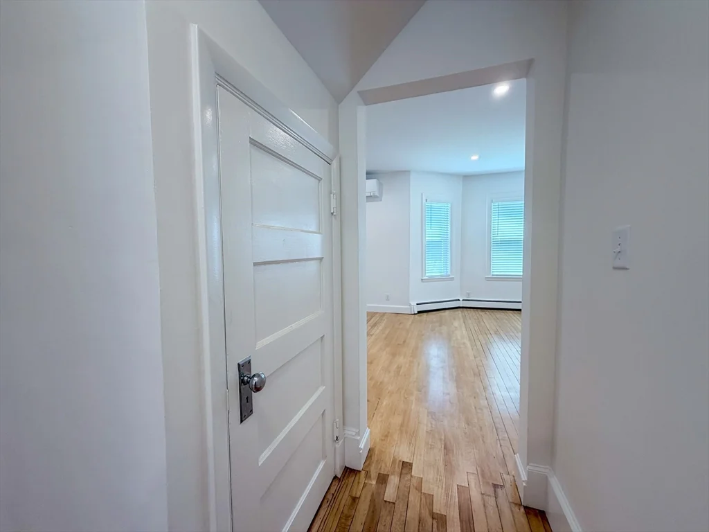 2 bed, 1 bath apartment for rent at 100 Sheridan Ave Unit 100, Glenwood — photo 23 of 32
