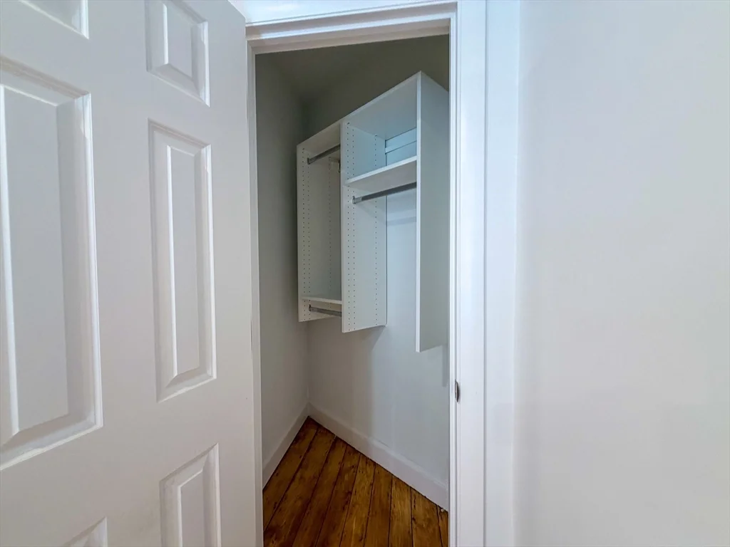 2 bed, 1 bath apartment for rent at 100 Sheridan Ave Unit 100, Glenwood — photo 24 of 32