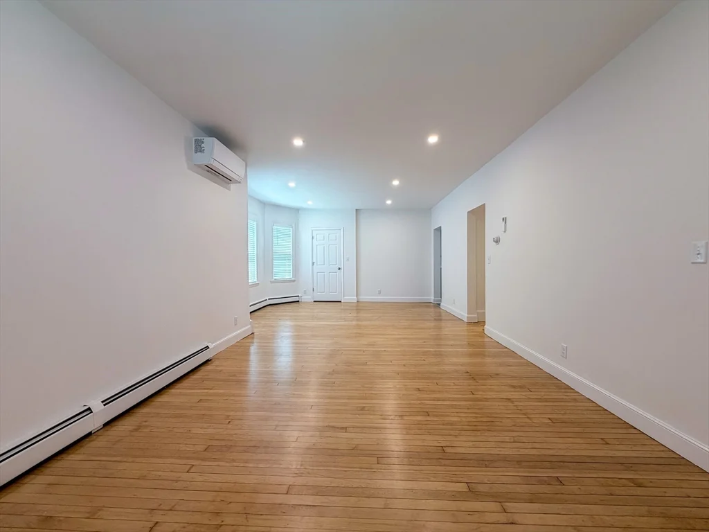 2 bed, 1 bath apartment for rent at 100 Sheridan Ave Unit 100, Glenwood — photo 13 of 32