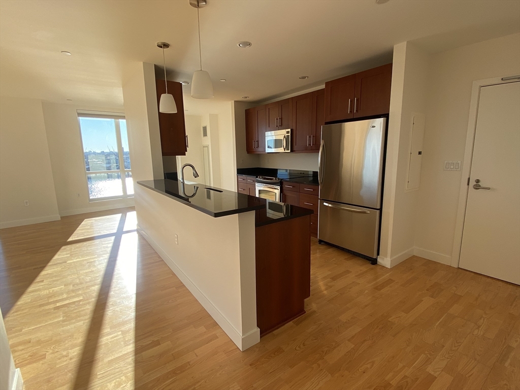 2 bed, 2 bath apartment for rent at 100 Station Landing Unit 1112, Medford — photo 6 of 19