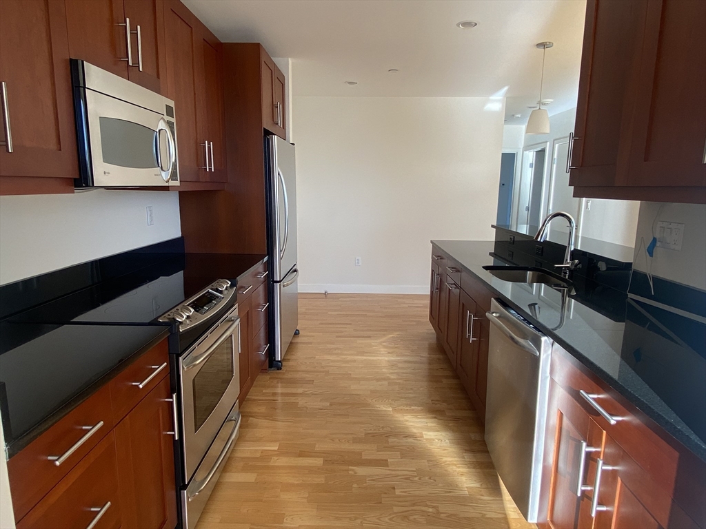 2 bed, 2 bath apartment for rent at 100 Station Landing Unit 1112, Medford — photo 1 of 19