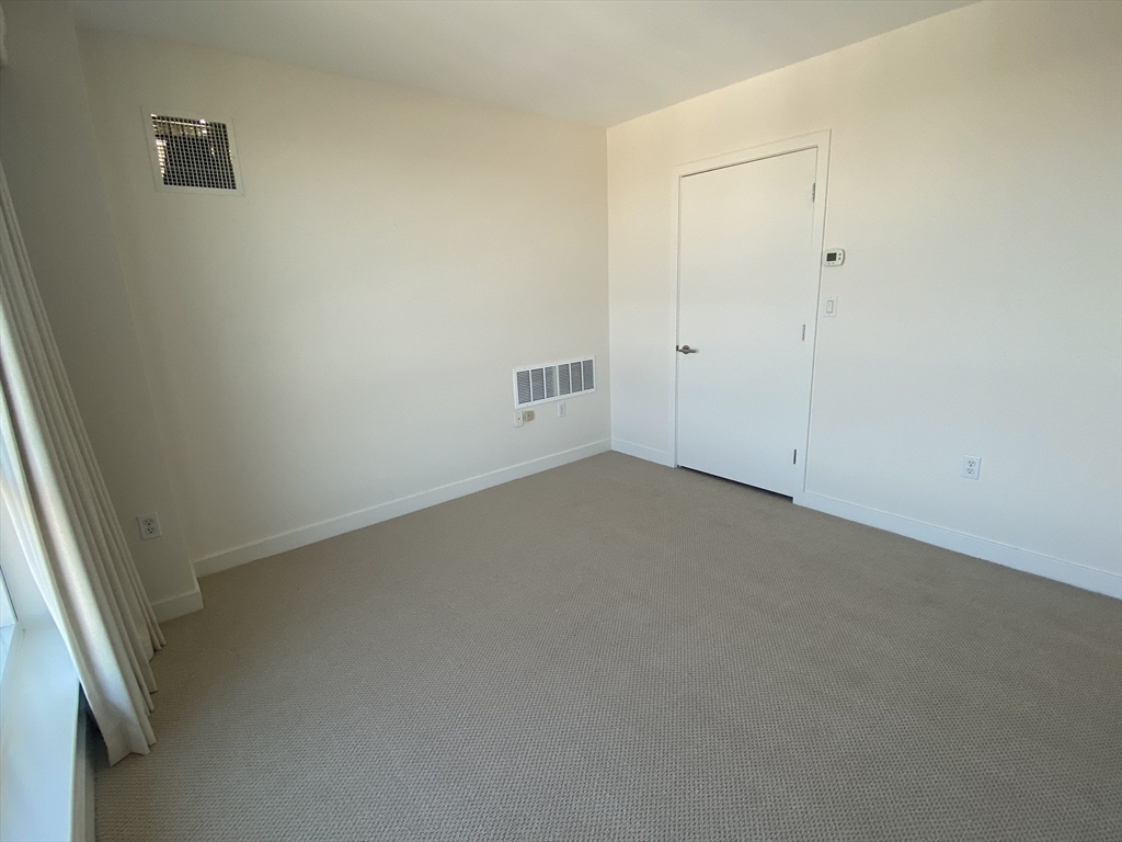 2 bed, 2 bath apartment for rent at 100 Station Landing Unit 1112, Medford — photo 11 of 19