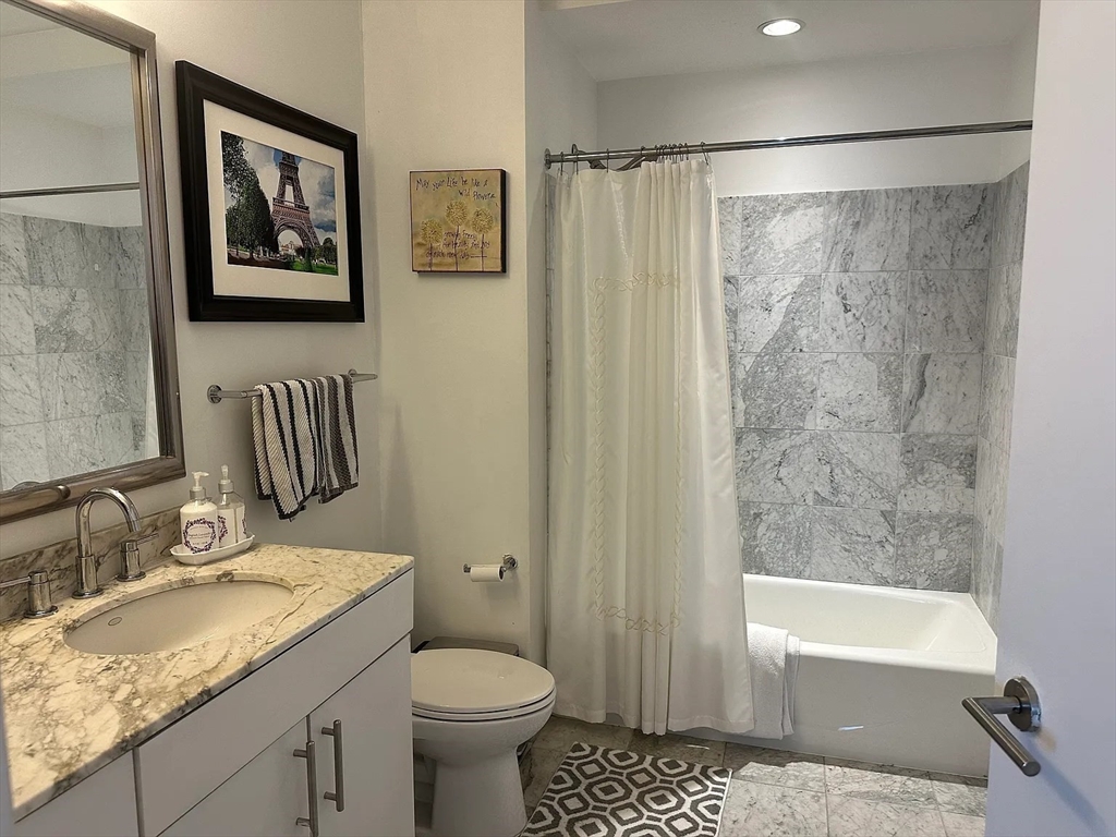 2 bed, 2 bath apartment for rent at 100 Station Landing Unit 402, Wellington — photo 10 of 21