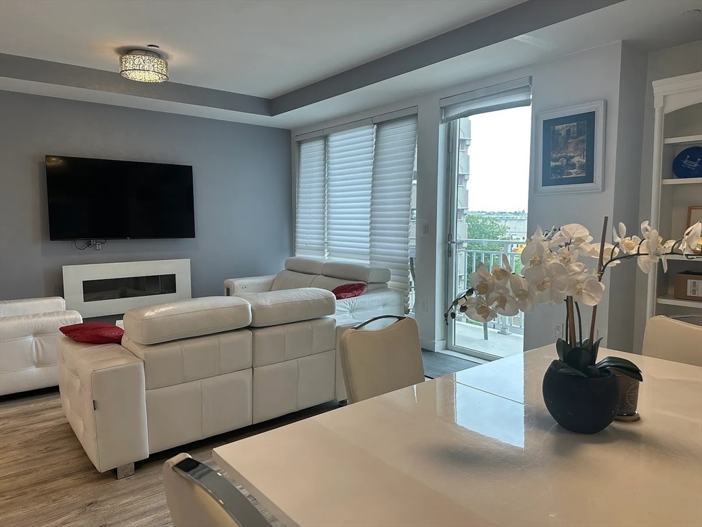 2 bed, 2 bath apartment for rent at 100 Station Landing Unit 402, Wellington — photo 5 of 21
