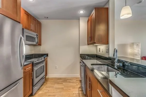 1 bed, 1 bath apartment for rent at 100 Station Landing Unit 604, Medford — photo 3 of 24