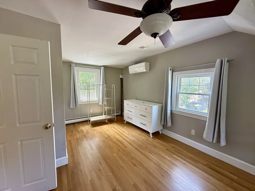 4 bed, 2 bath apartment for rent at 100 Stimson St, West Roxbury — photo 16 of 28