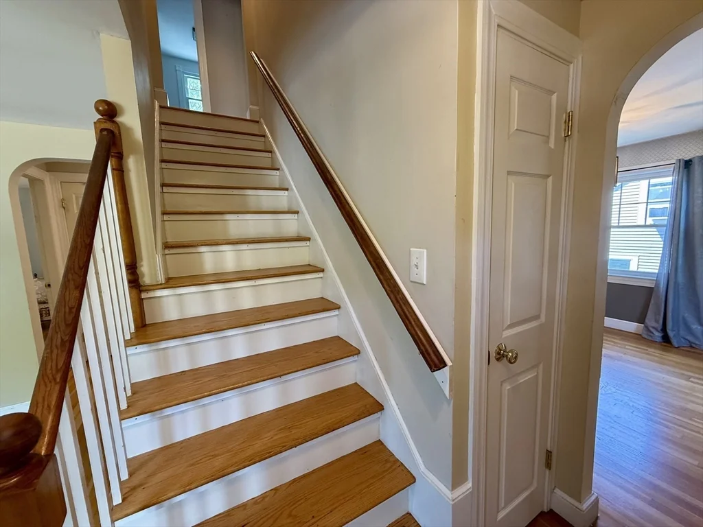 4 bed, 2 bath apartment for rent at 100 Stimson St, West Roxbury — photo 14 of 28