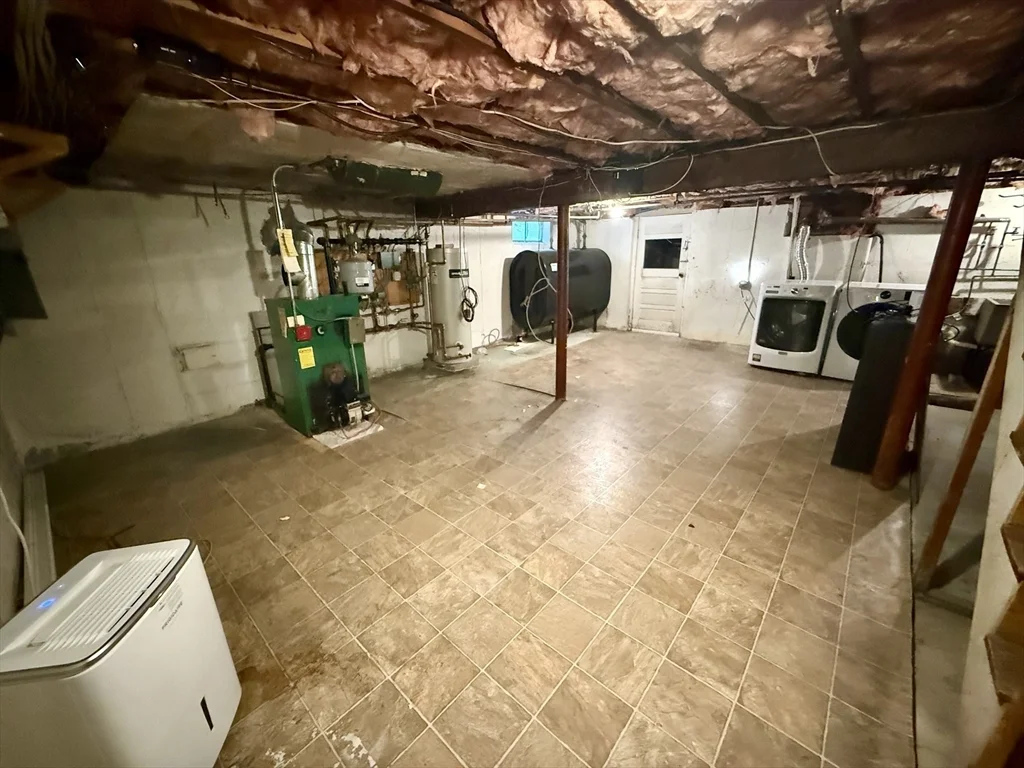 4 bed, 2 bath apartment for rent at 100 Stimson St, West Roxbury — photo 21 of 28