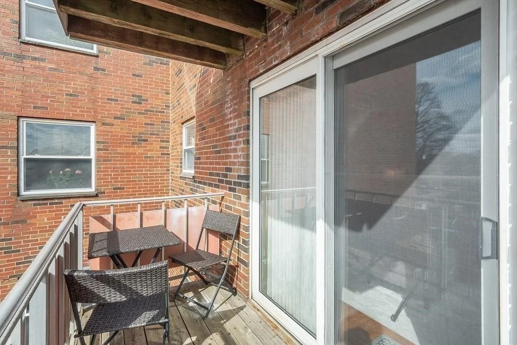 1 bed, 1 bath apartment for rent at 100 Summer St Unit 2-3, Watertown — photo 3 of 7