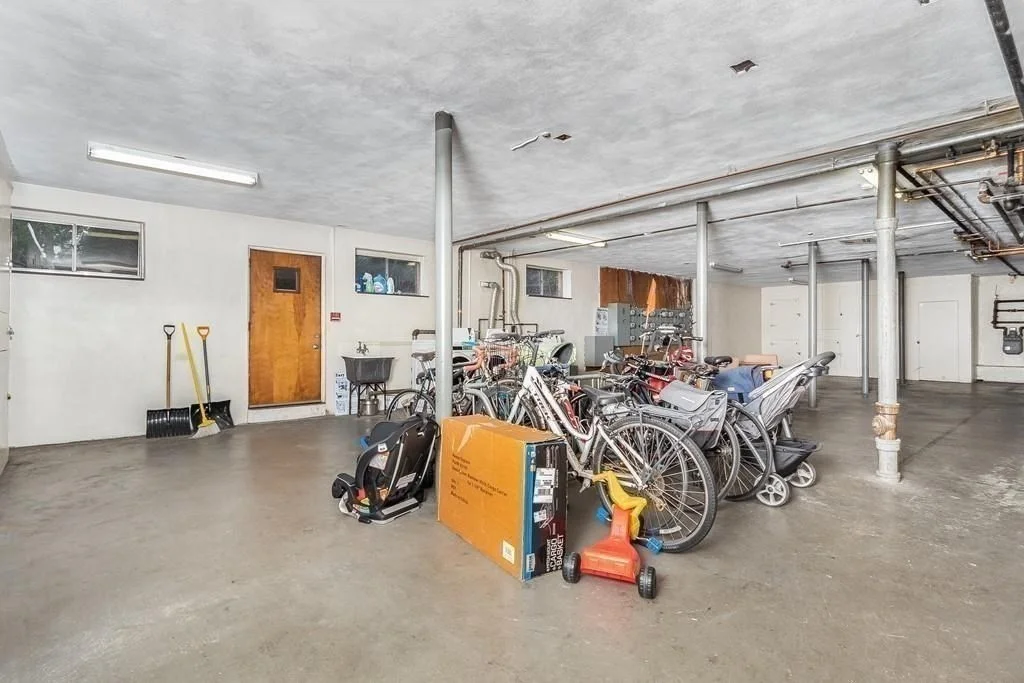 1 bed, 1 bath apartment for rent at 100 Summer St Unit 2-3, Watertown — photo 7 of 7