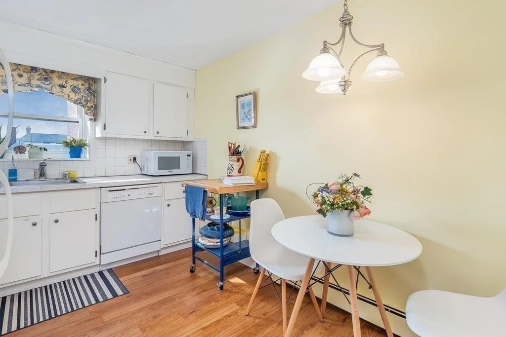 1 bed, 1 bath apartment for rent at 100 Summer St Unit 2-3, Watertown — photo 6 of 7