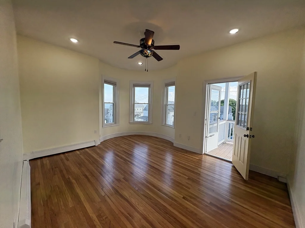 3 bed, 1 bath apartment for rent at 100 Summit Ave Unit 2, Winthrop — photo 7 of 23