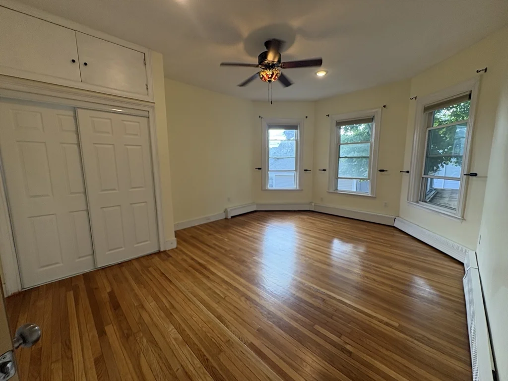 3 bed, 1 bath apartment for rent at 100 Summit Ave Unit 2, Winthrop — photo 16 of 23