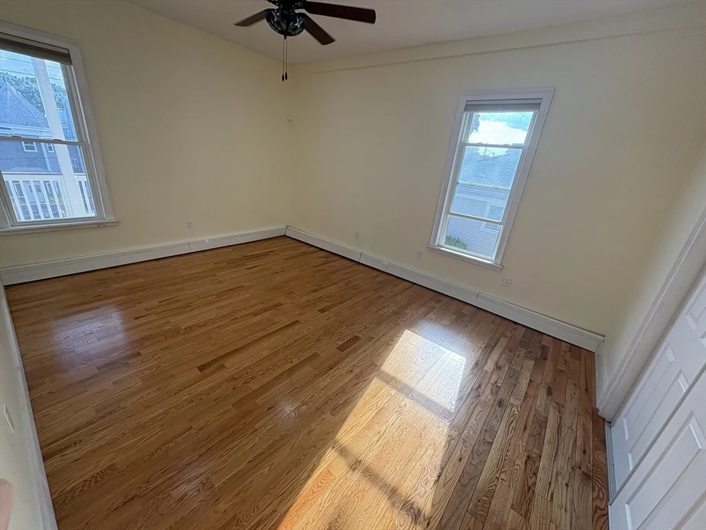 3 bed, 1 bath apartment for rent at 100 Summit Ave Unit 2, Winthrop — photo 13 of 23