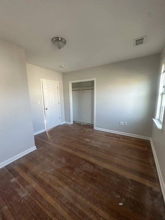 3 bed, 1 bath apartment for rent at 100 Sumner St Unit 100, Quincy — photo 12 of 17
