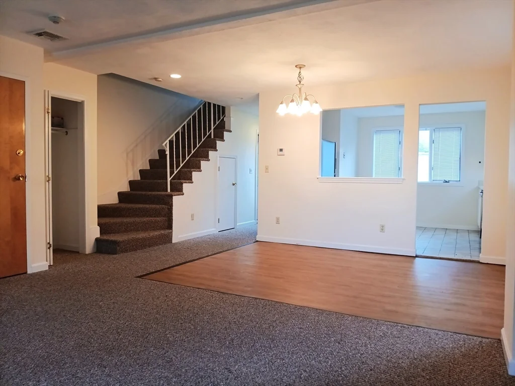 2 bed, 1 bath apartment for rent at 100 Trapelo Rd Unit 3, Waltham — photo 3 of 15