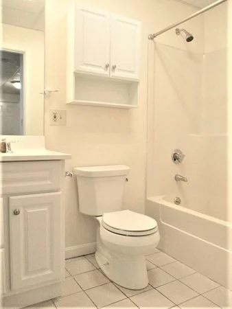 2 bed, 1 bath apartment for rent at 100 Trapelo Rd Unit 5, Waltham — photo 8 of 10