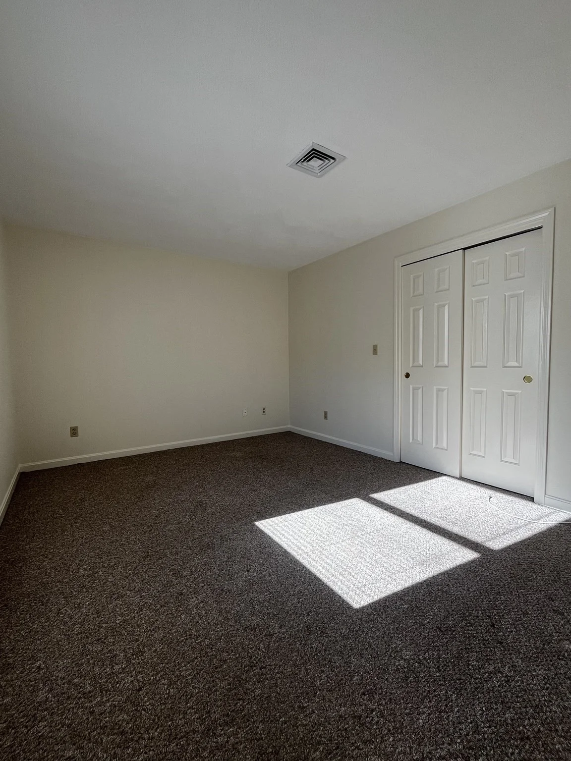 2 bed, 1 bath apartment for rent at 100 Trapelo Unit 2, Waltham — photo 5 of 10