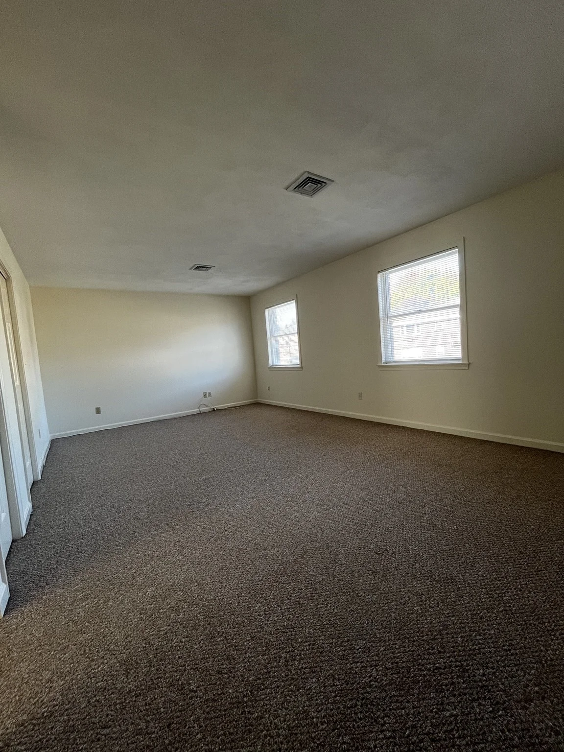 2 bed, 1 bath apartment for rent at 100 Trapelo Unit 2, Waltham — photo 6 of 10