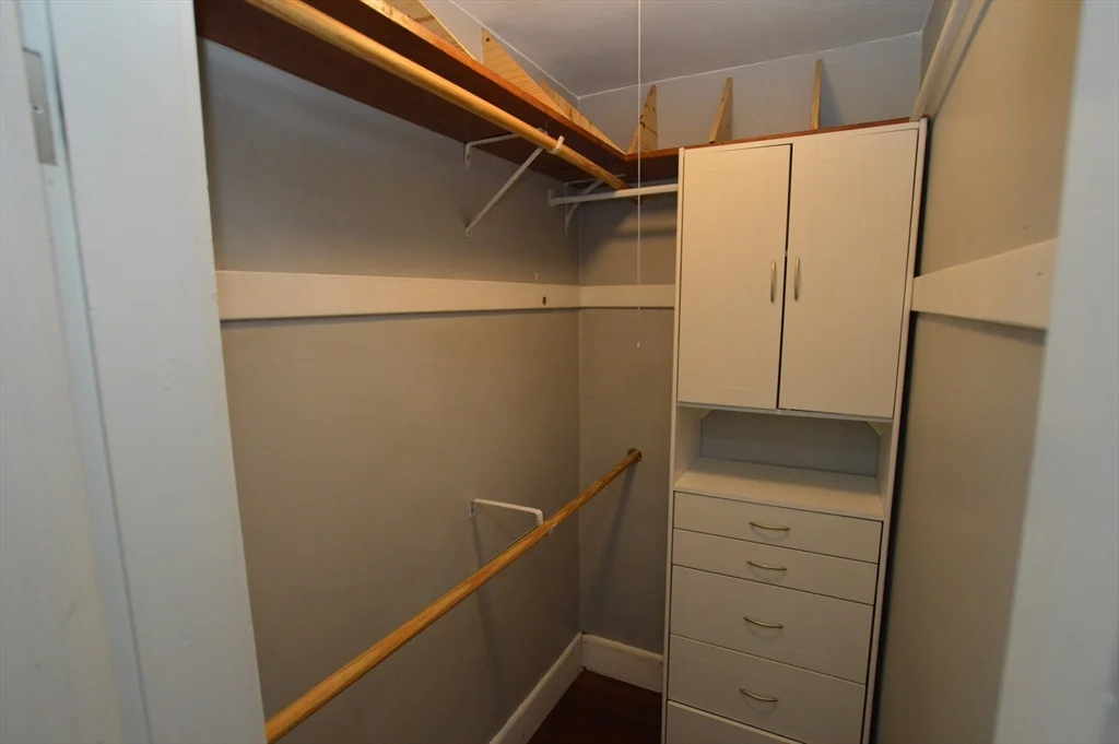 2 bed, 1 bath apartment for rent at 100 Tremont Unit 1, Salem — photo 11 of 11