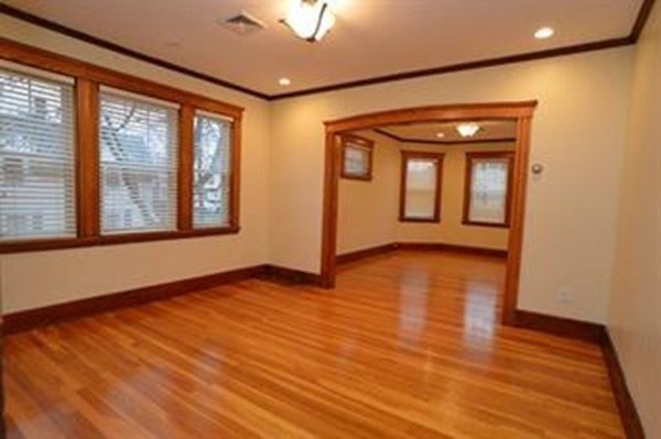 2 bed, 1 bath apartment for rent at 100 Tremont Unit 2, Salem — photo 5 of 13