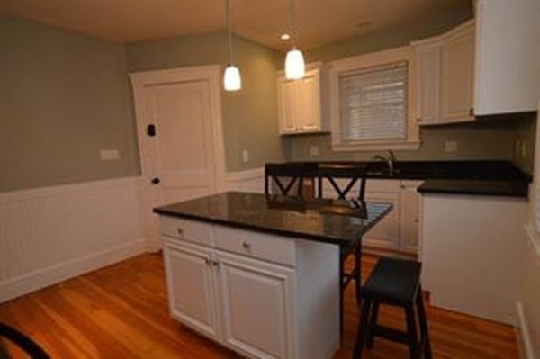 2 bed, 1 bath apartment for rent at 100 Tremont Unit 2, Salem — photo 3 of 13