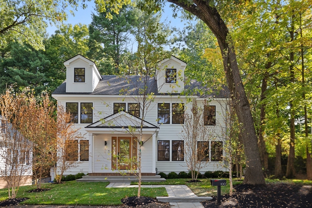 5 bed, 4+ bath apartment for rent at 100 Varick Rd, Waban — photo 1 of 19