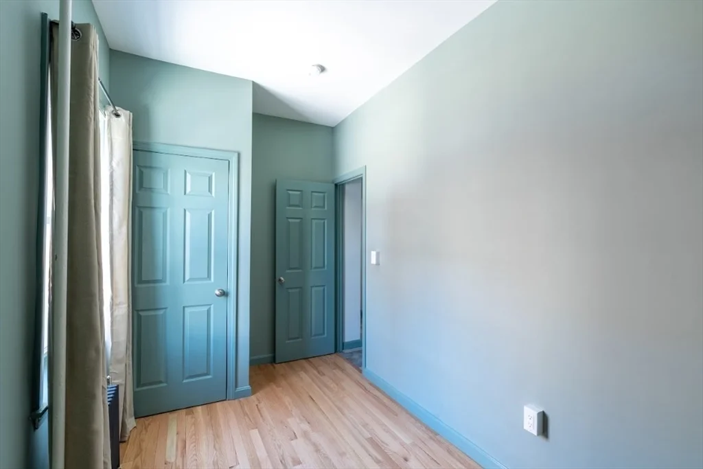 1 bed, 1 bath apartment for rent at 100 Washington St Unit 6, Brighton — photo 12 of 17