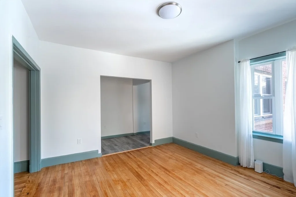 1 bed, 1 bath apartment for rent at 100 Washington St Unit 6, Brighton — photo 7 of 17